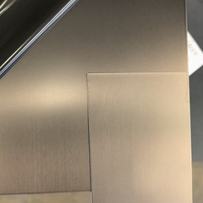 304 브러시드 회색 매트 Pvd 티타늄 스테인리스 스틸 시트 0.85*1220*2440mm Pvc 7c 보호 필름 필름
