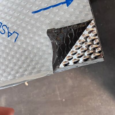 SUS304 스테인리스 스틸 엠보싱 시트 미러 표면 0.8*1219*2438mm 6WL 타입 레이저 필름 포함